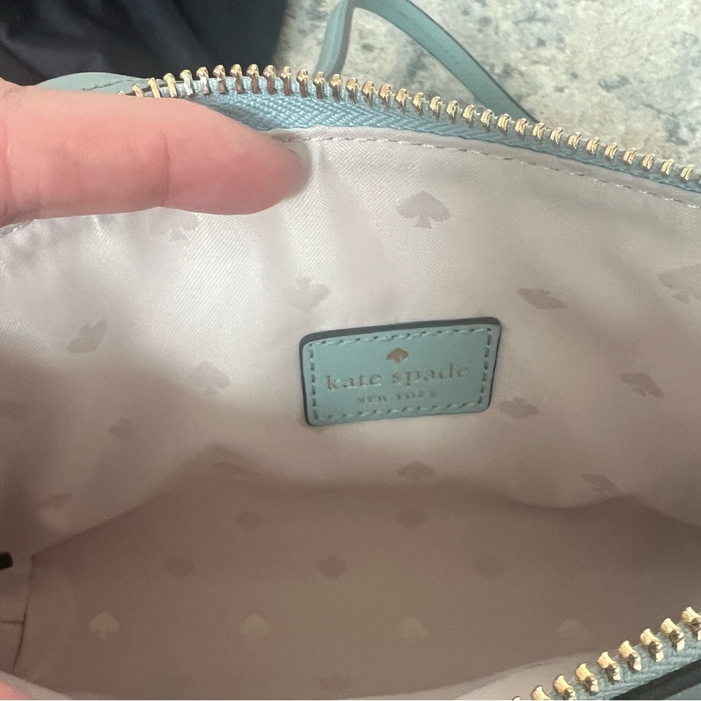 Kate Spade mint green crossbody - Picture 3 of 3